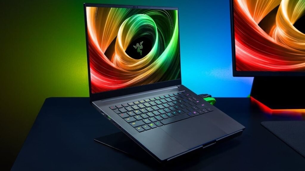 My Favorite Razer Gaming Laptop Is Up to $400 Off Right Now