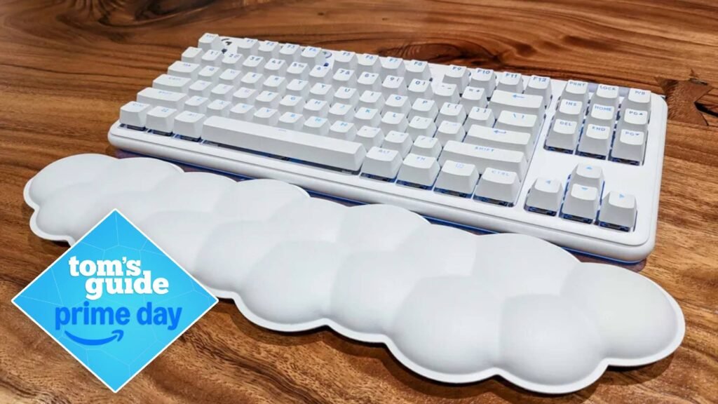 Logitech G715 Wireless Gaming Keyboard