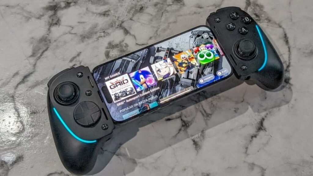 The Razer Kishi Ultra Turns Your Phone Into a Gaming Console, and It's 33% Off for Prime Day