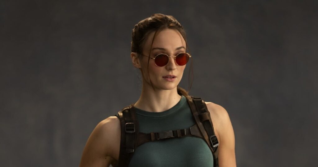 First images of Sophie Turner as Lara Croft revealed in classic game attire