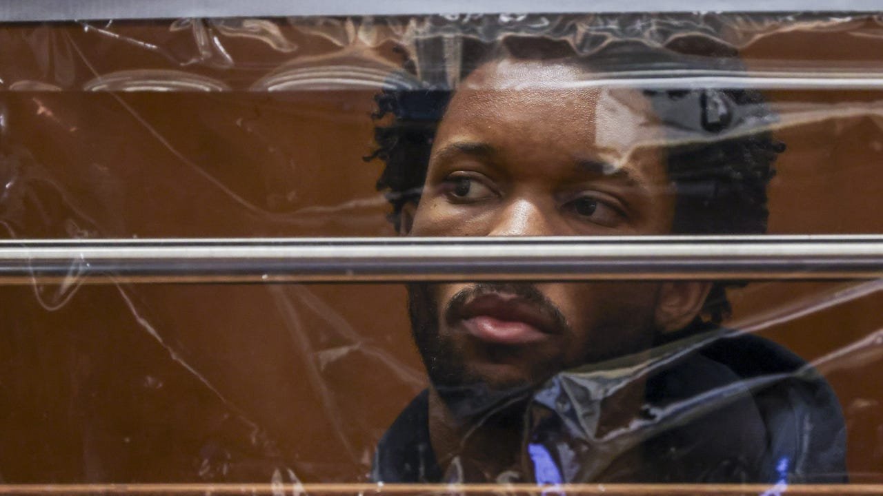 Fortnite Issues Refunds for D4vd Cosmetics